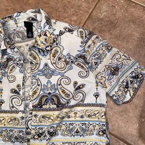 Hawaiian beach shirt colorful paisley tan button up collared T-shirt H&M slim